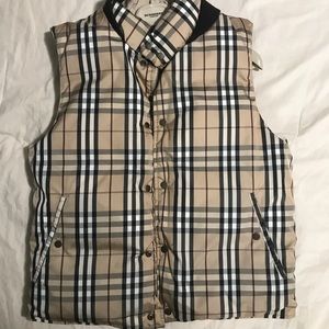 Burberry vest